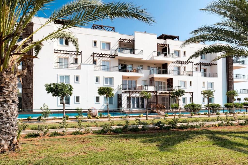 Paradise Beach Front Resort Vokolidha Exterior foto